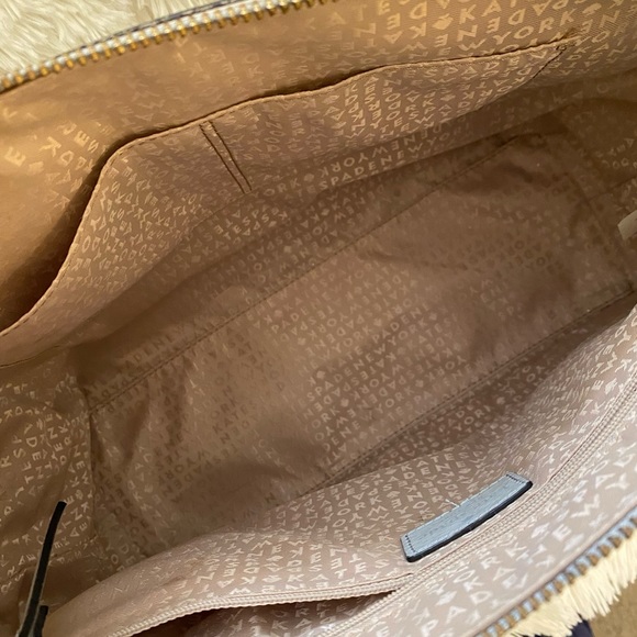 Kate Spade purse - Picture 4 of 8